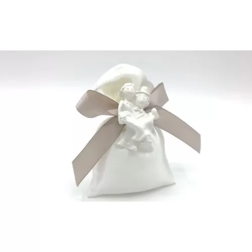 Sacchetto matrimonio busta media raso panna con magnete sposi Claraluna - 1