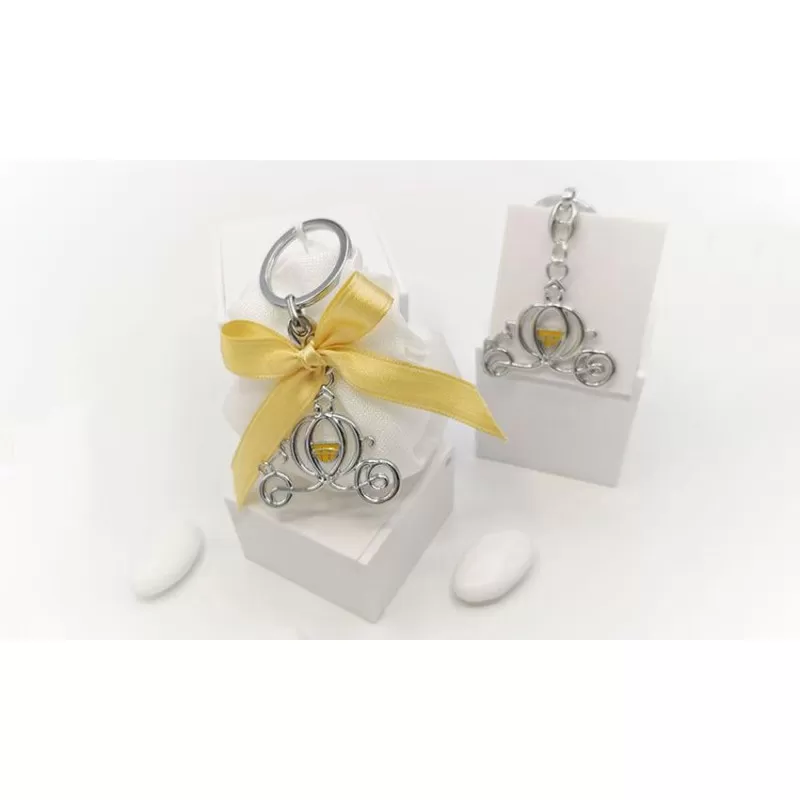 Bomboniera matrimonio carrozza con portachiavi Greenford - 1