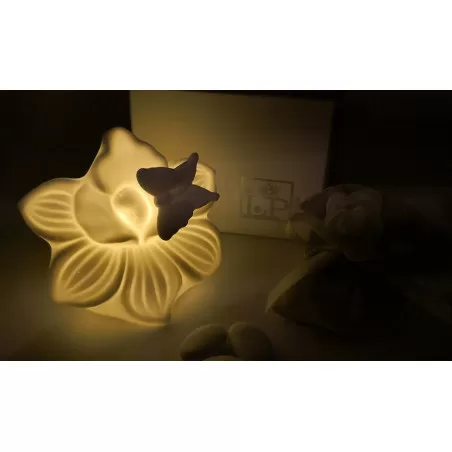 Bomboniera matrimonio outlet CER255/B Tris fiori led in 3 modelli assortiti - 4