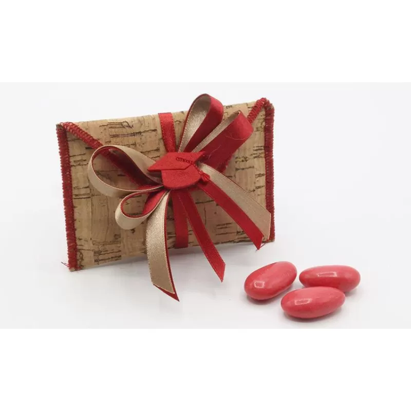 Busta lettera piccola di sughero con bordino rosso e tocco - 1