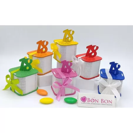 Compleanni astuccio e portaconfetti scatoletta in legno 18 compleanno assortiti - 1