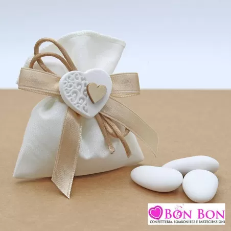 Sacchetti matrimonio linea lino panna con cuore legno Liete Creazioni - 2