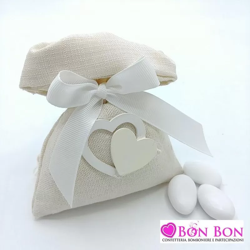 Sacchetto matrimonio in offerta borsetta con tirante tortora con applicazione cuore bianco - 1