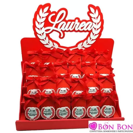 Espositore laurea con 24 scatoline in cartoncino rosso con magnete alloro personalizzato - 1