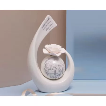 Bomboniera matrimonio claraluna 2021 profumatore mappamondo grande con fiore e frase 21113 Claraluna - 2