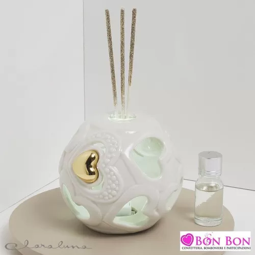 Bomboniera matrimonio claraluna 2021 profumatore sfera grande con cuori traforati 21122 Claraluna - 1