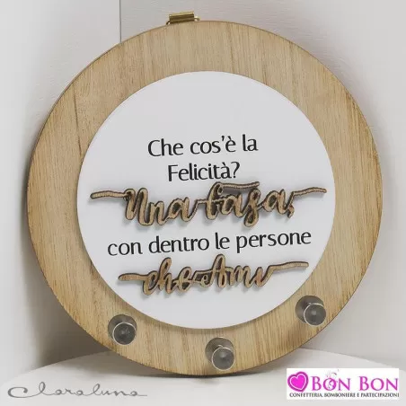 Bomboniera matrimonio claraluna 2021 quadro appendichiavi tondo legno 21663 Claraluna - 1