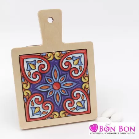 Bomboniera matrimonio siciliano tagliere con mattonella maioliche decorata rossa e blu - 1