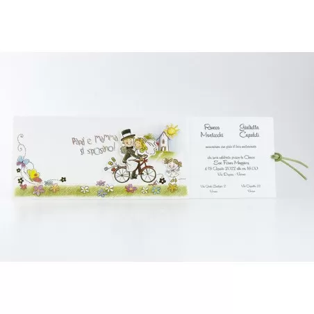 Partecipazione matrimonio coppia sposi in bici con bimba che annuncia 08904 Alessia Partecipazioni - 2