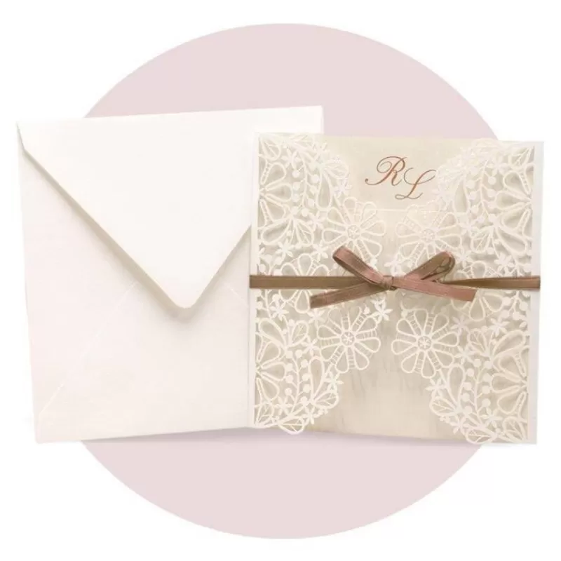 Partecipazione di nozze modello laser nei colori avorio perlato e panna Ferdinando Fam - 1