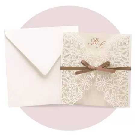 Partecipazione di nozze modello laser nei colori avorio perlato e panna Ferdinando Fam - 1