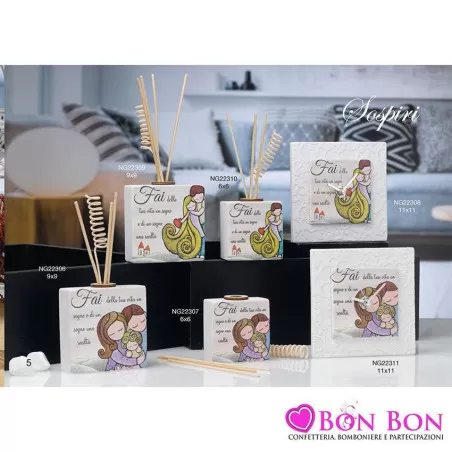 Bomboniera linea sospiri in pasta di marmo con disegno e frase matrimonio Dolcicose - 1