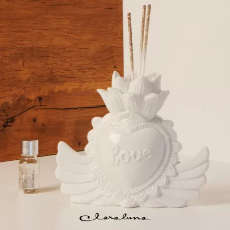 Bomboniera matrimonio claraluna 2023 profumatore cuore con ali bianco grande Claraluna - 1