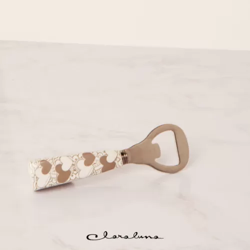 Bomboniera matrimonio utile ed economica apribottiglie decoro cuori Claraluna - 1