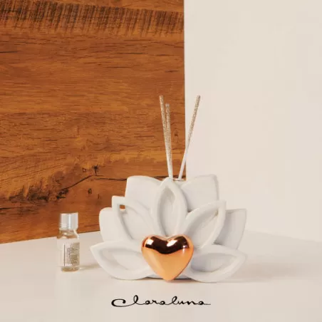 Bomboniera matrimonio claraluna 2023 profumatore foglie piccolo con cuore oro Claraluna - 1