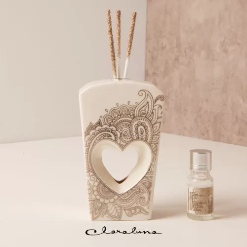 Bomboniera matrimonio claraluna 2023 profumatore cuore decorato alto Claraluna - 1