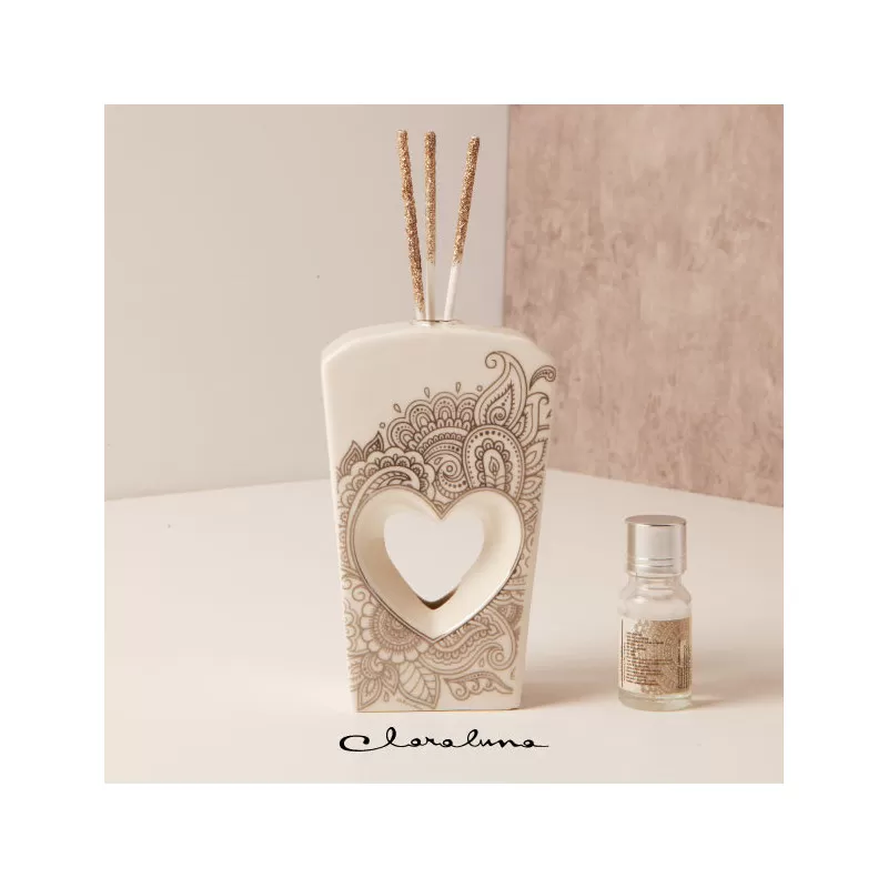 Bomboniera matrimonio claraluna 2023 profumatore cuore decorato alto Claraluna - 1