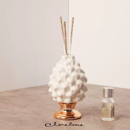 Bomboniera matrimonio claraluna 2023 profumatore pigna bianca con piede oro piccola Claraluna - 1