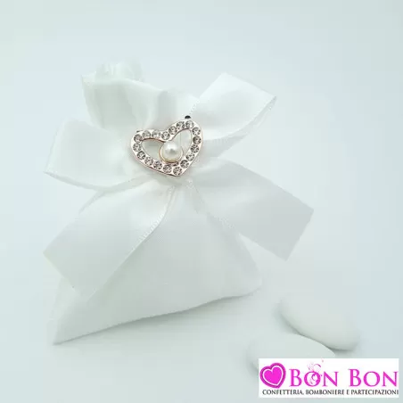 Sacchetto porta confetti per matrimonio in raso panna con cuore strass - 1
