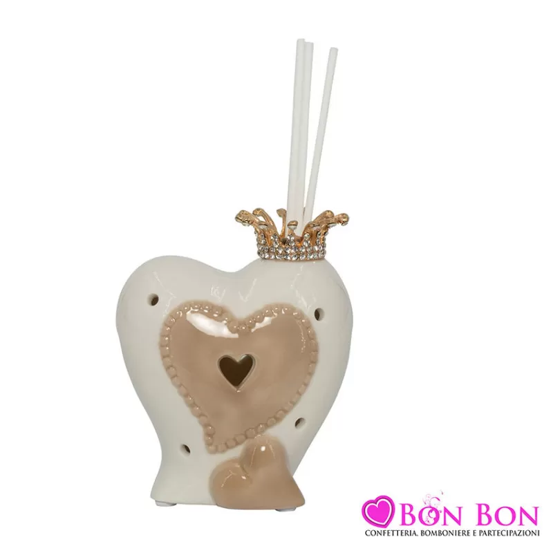 Bomboniera matrimonio harmony profumatore c-led cuore bianco-tortora traforato c-coroncina dorata porcellana Harmony - 1