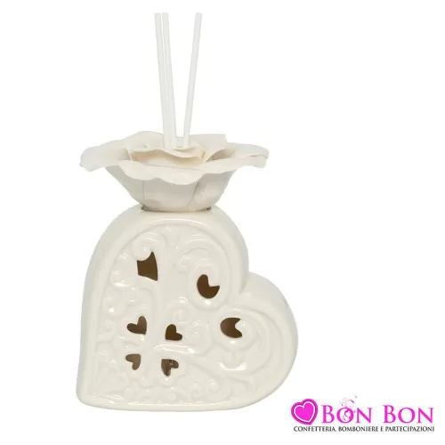 Bomboniera matrimonio harmony profumatore c-led a forma di cuore c-fiore bianco porcellana Harmony - 1