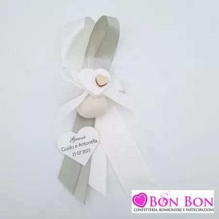 Segnaposto matrimonio con gessetto cuore bianco e verde salvia - 1