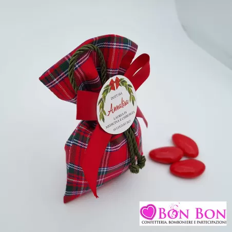 Sacchetto porta confetti per laurea in tessuto scozzese busta Liete Creazioni - 2