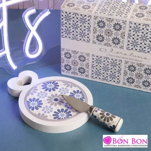 Bomboniera matrimonio tagliere in legno bianco misura grande Claraluna - 1