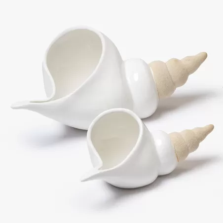 Bomboniera matrimonio conchiglia in ceramica bianca con punta tortora AD - 1