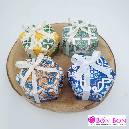 Scatolina matrimonio portaconfetti tema siciliano con maioliche esagonali - 2