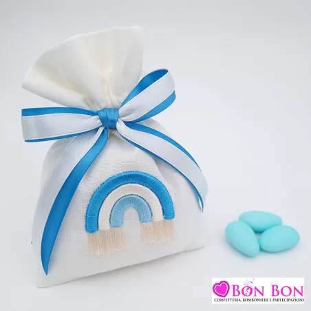 Sacchetto per battesimo busta con arcobaleno celeste ricamato Cupido - 1