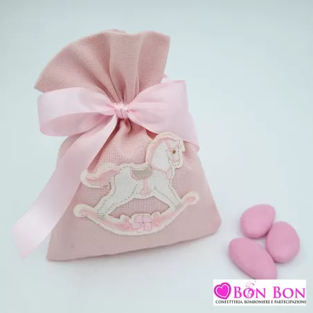 Sacchetto per battesimo busta rosa con cavallino in tessuto Cupido - 1
