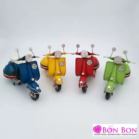 Bomboniera prima comunione vespa in metallo misura grande - 1