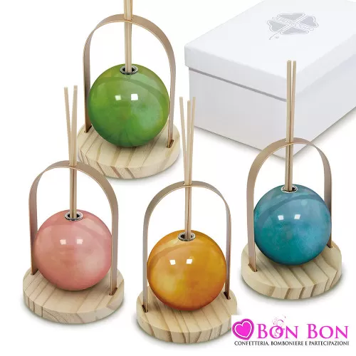 Bomboniera matrimonio solidale profumatore sfera colorata con gancio Quadrifoglio - 1