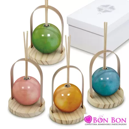 Bomboniera matrimonio solidale profumatore sfera colorata con gancio Quadrifoglio - 1