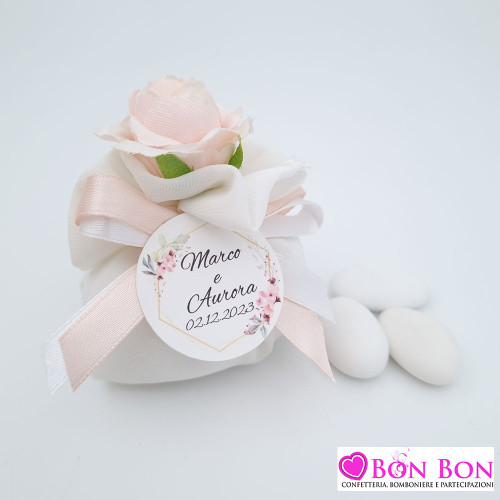 Sacchetto porta confetti per matrimonio fagottino crepes bianco con tag rose Liete Creazioni - 1