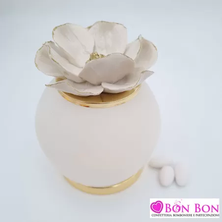 Bomboniera matrimonio lampada con fiore peonia avorio - 2