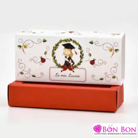 Scatolina personalizzata per laurea con disegno laureanda grande - 1