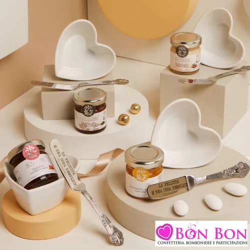 Bomboniera Matrimonio Enogastronomica Claraluna 2025: Ciotolina Cuore in Porcellana con Crema o Marmellata e coltellino Claralun