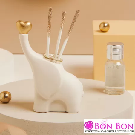 Bomboniera Matrimonio Claraluna 2025 Diffusore Elefante in Porcellana Avorio con Cuore Dorato