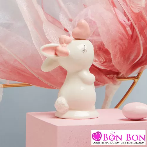 Bomboniera Battesimo Bimba Coniglietto Rosa con Cuore in Porcellana Grande Claraluna - 1
