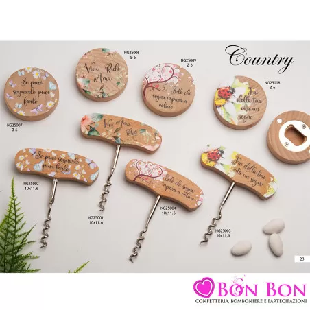 Bomboniere matrimonio utili stile country: cavatappi e apribottiglia in legno con disegno e frase Dolcicose - 1