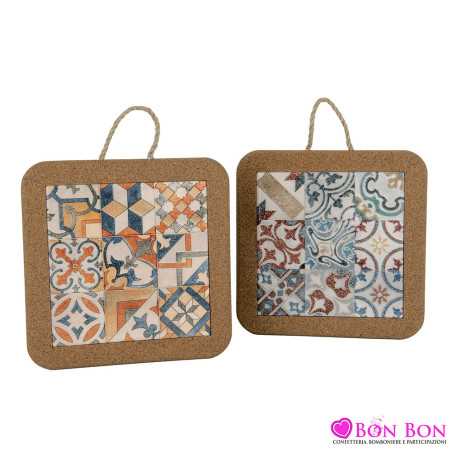 bomboniere matrimonio sottopentola quadrato grande in sughero con decoro maiolica siciliana ETM - 1