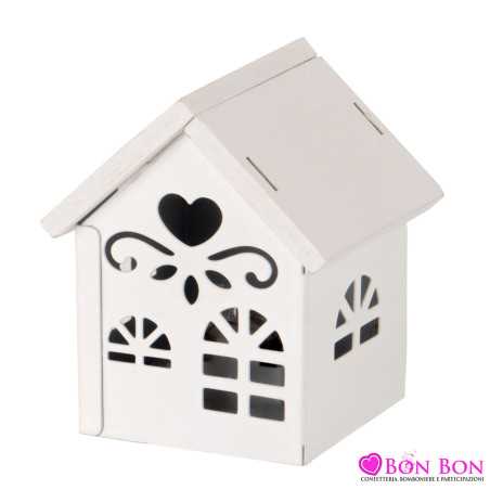 bomboniere matrimonio box con led a forma di casetta in latta traforata con tetto in legno bianca ETM - 1