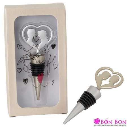 bomboniere matrimonio tappo in metallo con traforo cuore e sposi in 2 modelli assortiti ETM - 1