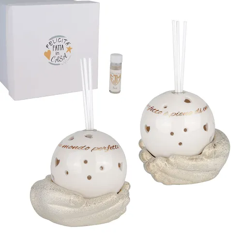 Diffusore a Bastoncini Sfera Traforata su Mani in Porcellana con LED – Linea Pensiero (2 modelli) ETM - 1
