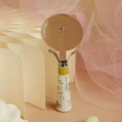 Bomboniera Matrimonio Claraluna 2026 – Tagliapizza floreale verde Claraluna - 1