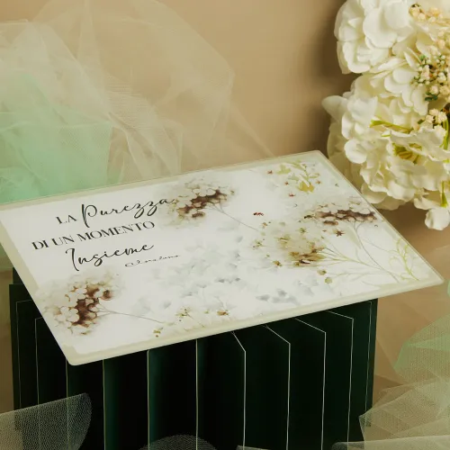Bomboniera Matrimonio Claraluna 2026 – Tagliere in vetro floreale verde con scatola regalo Claraluna - 1