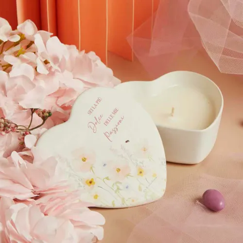 Bomboniera Matrimonio Claraluna 2026 – Scatola cuore con candela profumata floreale rosa (Scatola Botanica) Claraluna - 1