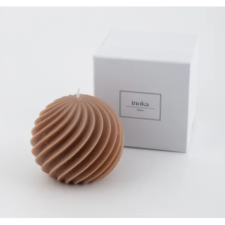 Bomboniera matrimonio candela sfera grande beige con scanalature ondulate Margot - 1